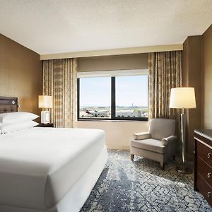 One-Bedroom King Suite Mobility accessible
